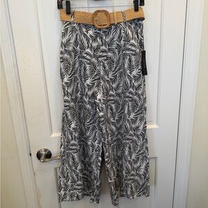 TAHARI 100% LINEN Black &White Leaf Print w/Pockets, NWT